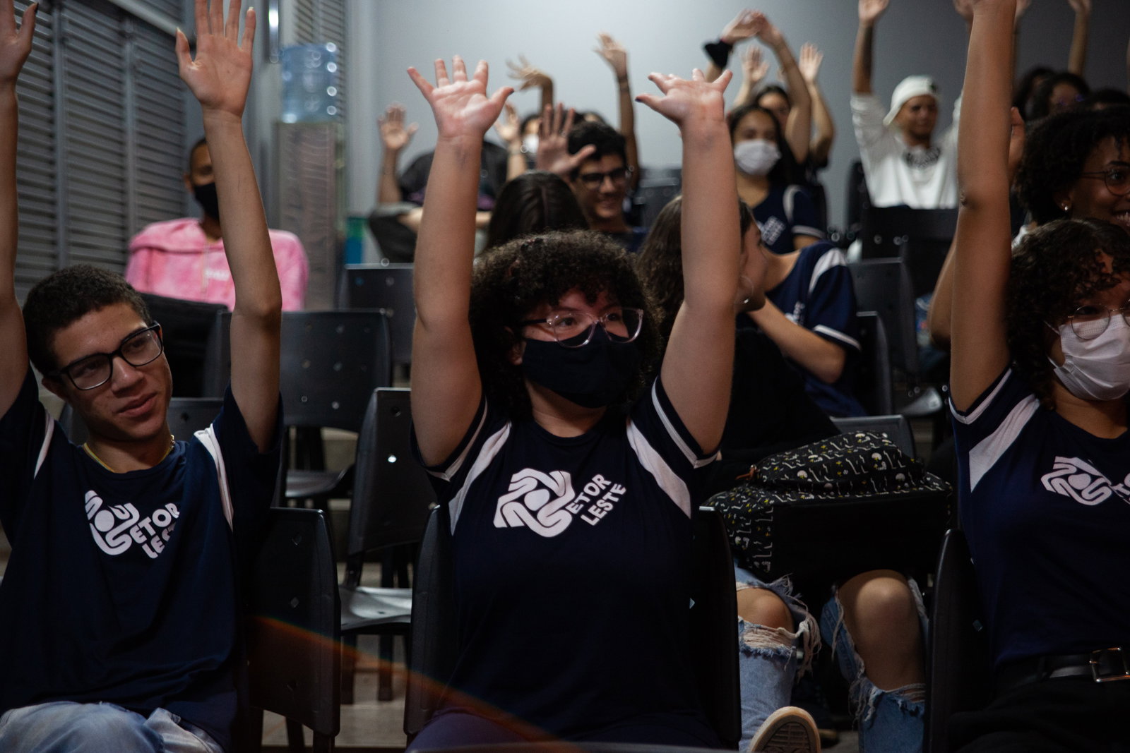 Apresenta-o-escola-leste-oeste-dia-2-137.jpg